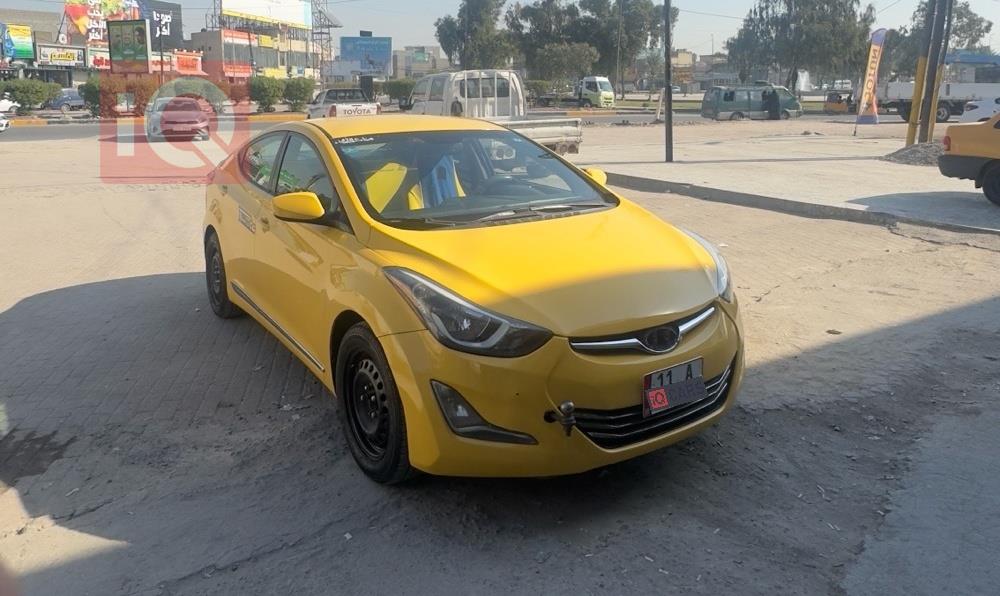 هیوندای ئەلەنترا